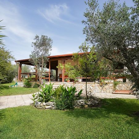 Casa Vacanza Russo Fernando Alimini Eksteriør billede