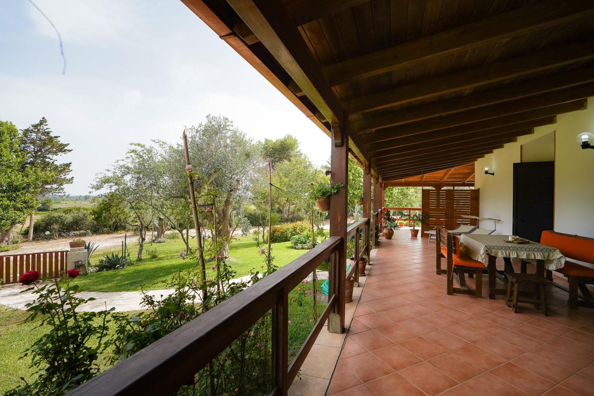 Casa Vacanza Russo Fernando Alimini Eksteriør billede