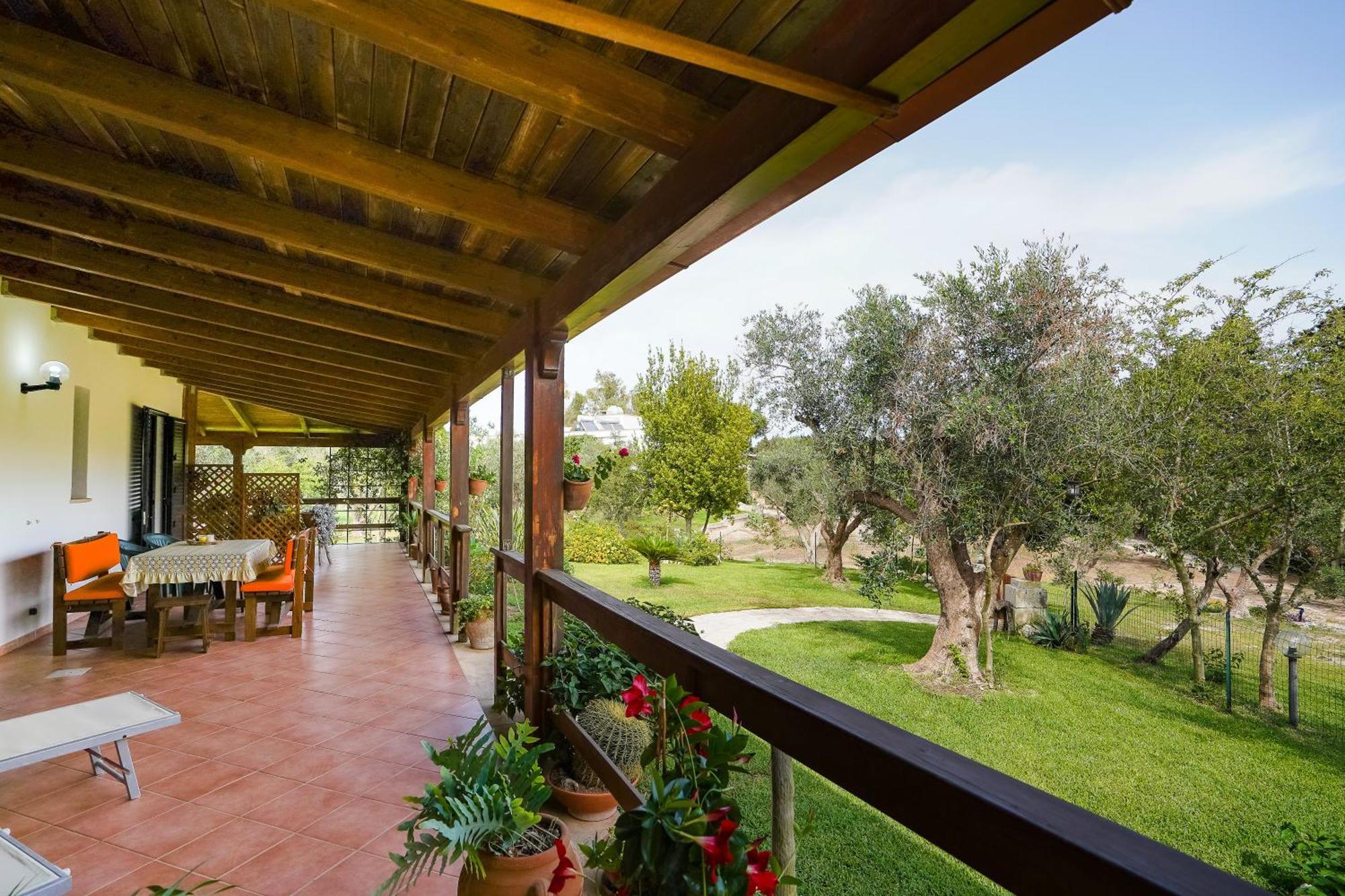 Casa Vacanza Russo Fernando Alimini Eksteriør billede